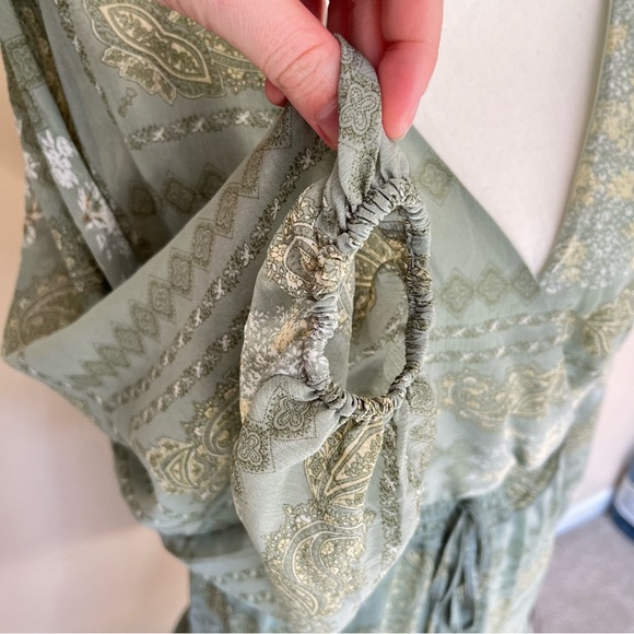 Altar’d State Long Sleeve Bandanna Print Wrap Front Dress - Picture 5 of 14